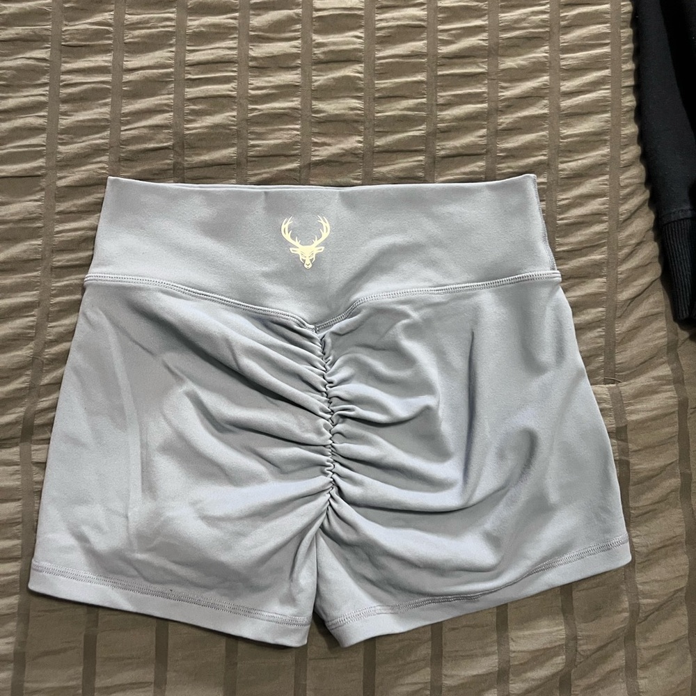 Chic High-Waisted blue Women's Shorts - Picture 5 of 7